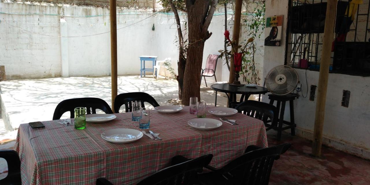 El Garaje Hostal Taganga Exterior photo